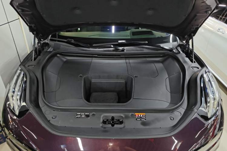 Used Zeekr 001 2021 Ultra-Long Range Dual-Motor YOU Version Engine Bay