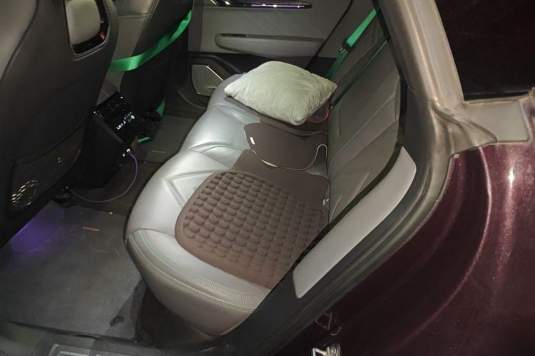 Used Zeekr 001 2021 Ultra-Long Range Dual-Motor YOU Version Left Rear Seat