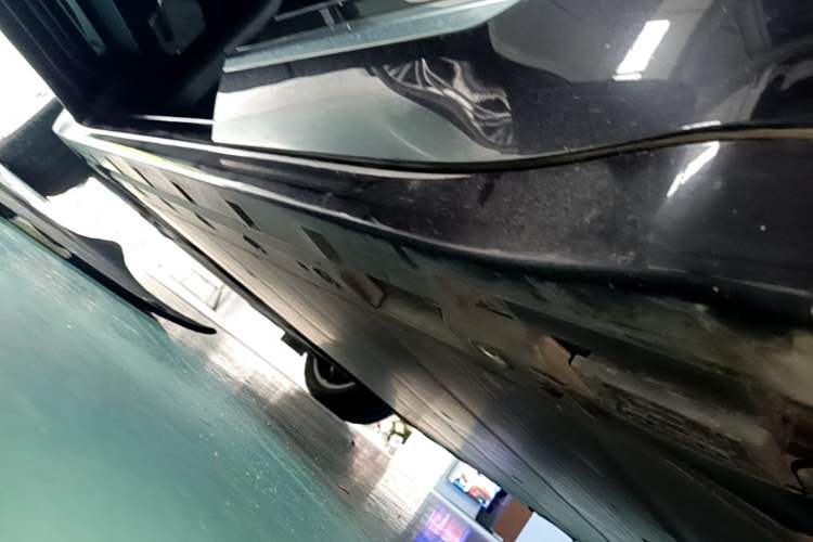 Used Zeekr 001 2021 Ultra-Long Range Single-Motor WE Edition Left Side Sill