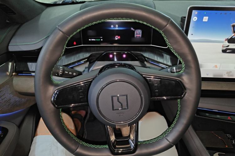 Used Zeekr 001 2021 Ultra-Long Range Dual-Motor YOU Version Steering Wheel