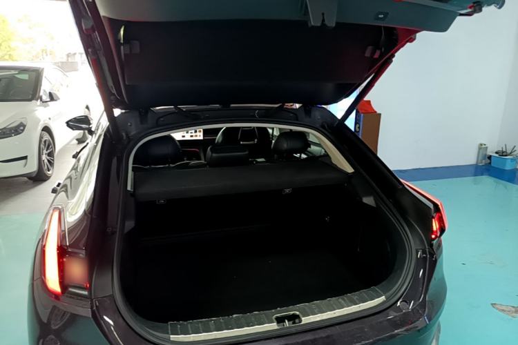 Used Zeekr 001 2021 Ultra-Long Range Single-Motor WE Edition Trunk