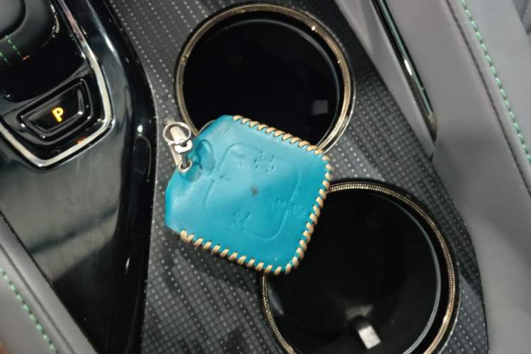 Used Zeekr 001 2021 Ultra-Long Range Dual-Motor YOU Version Vehicle Key