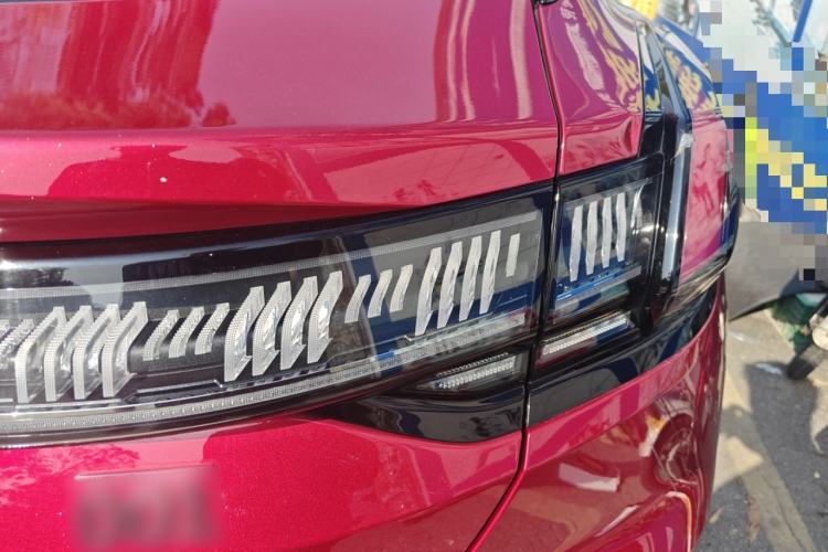 Used Zeekr 001 2021 Long-Range Dual-Motor WE Edition Right Rear Taillight
