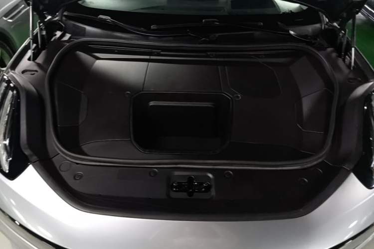 Used Zeekr 001 2021 Long-Range Dual-Motor WE Edition Engine Bay