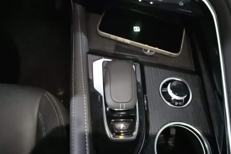 Used Zeekr 001 2021 Long-Range Dual-Motor WE Edition Gear Lever