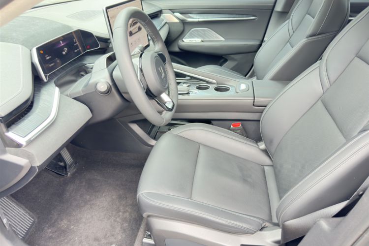 Used Zeekr 001 2021 Long-Range Dual-Motor WE Edition Interior 7