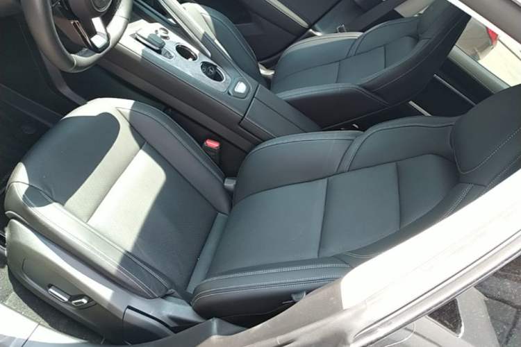 Used Zeekr 001 2021 Ultra-Long Range Single-Motor WE Edition Left Front Seat