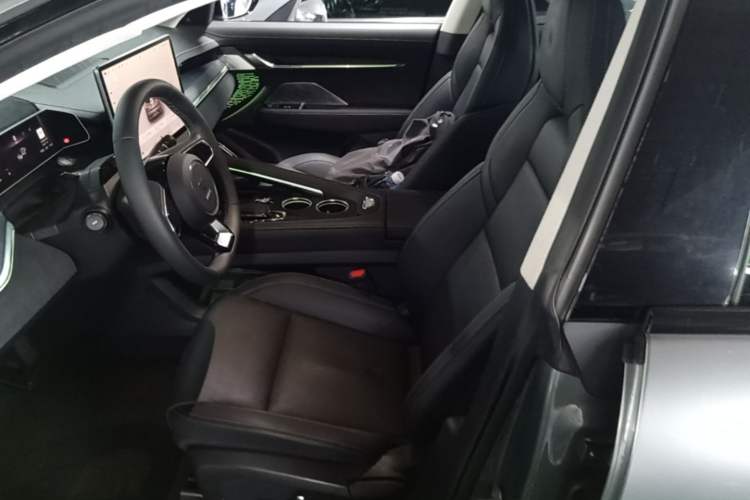Used Zeekr 001 2021 Long-Range Dual-Motor WE Edition Left Front Seat