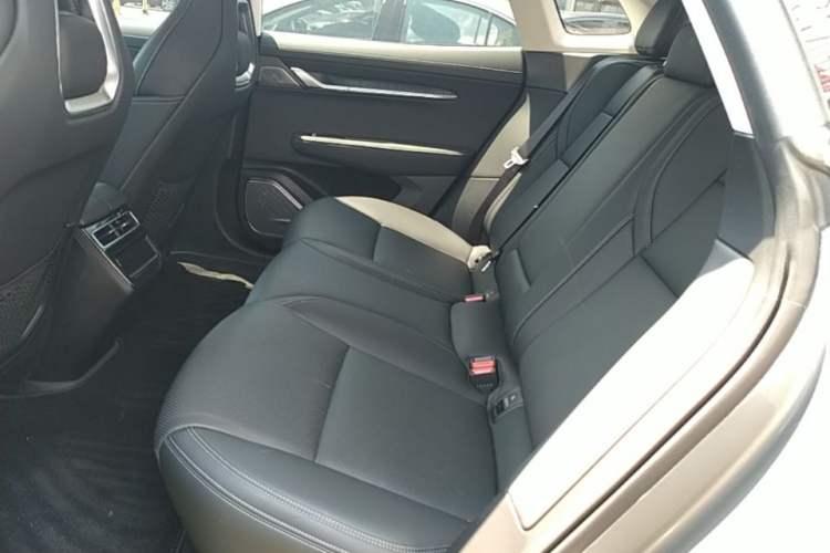 Used Zeekr 001 2021 Ultra-Long Range Single-Motor WE Edition Left Rear Seat