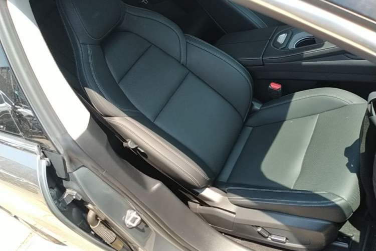 Used Zeekr 001 2021 Ultra-Long Range Single-Motor WE Edition Right Front Seat