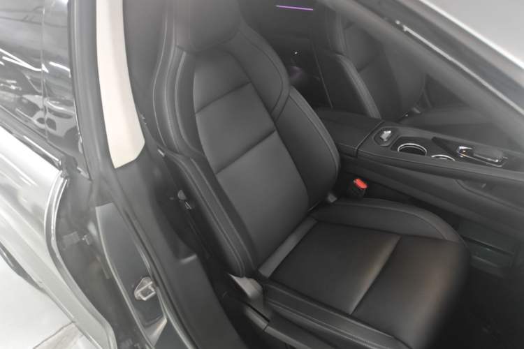 Used Zeekr 001 2021 Long-Range Dual-Motor WE Edition Right Front Seat