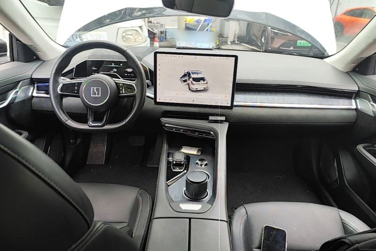 Used Zeekr 001 2021 Long-Range Dual-Motor WE Edition Center Console