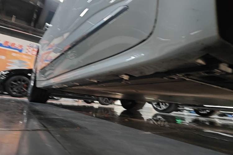 Used Zeekr 001 2021 Ultra-Long Range Single-Motor WE Edition Chassis Front Right