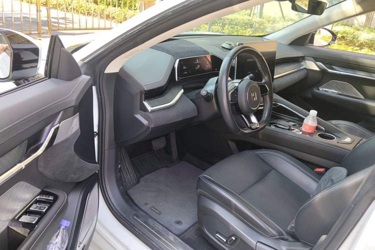 Used Zeekr 001 2021 Long-Range Dual-Motor WE Edition Driver Seat