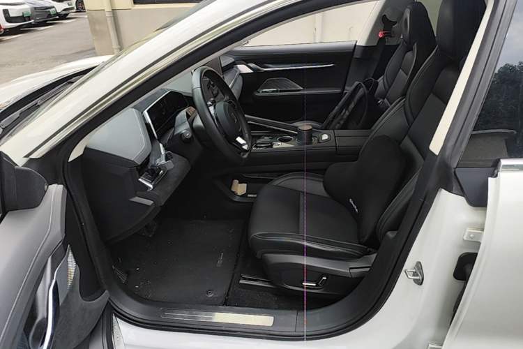 Used Zeekr 001 2021 Long-Range Dual-Motor WE Edition Driver Seat