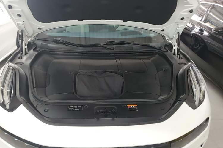Used Zeekr 001 2021 Ultra-Long Range Dual-Motor YOU Version Engine Bay
