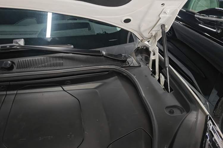 Used Zeekr 001 2021 Ultra-Long Range Single-Motor WE Edition Engine Bay Left
