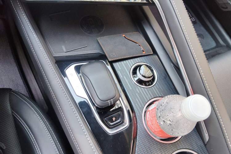 Used Zeekr 001 2021 Long-Range Dual-Motor WE Edition Gear Lever