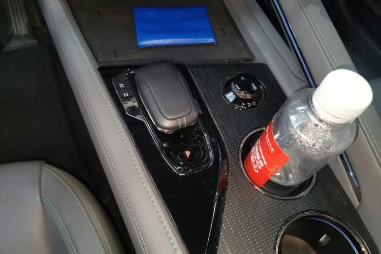 Used Zeekr 001 2021 Ultra-Long Range Single-Motor WE Edition Gear Lever