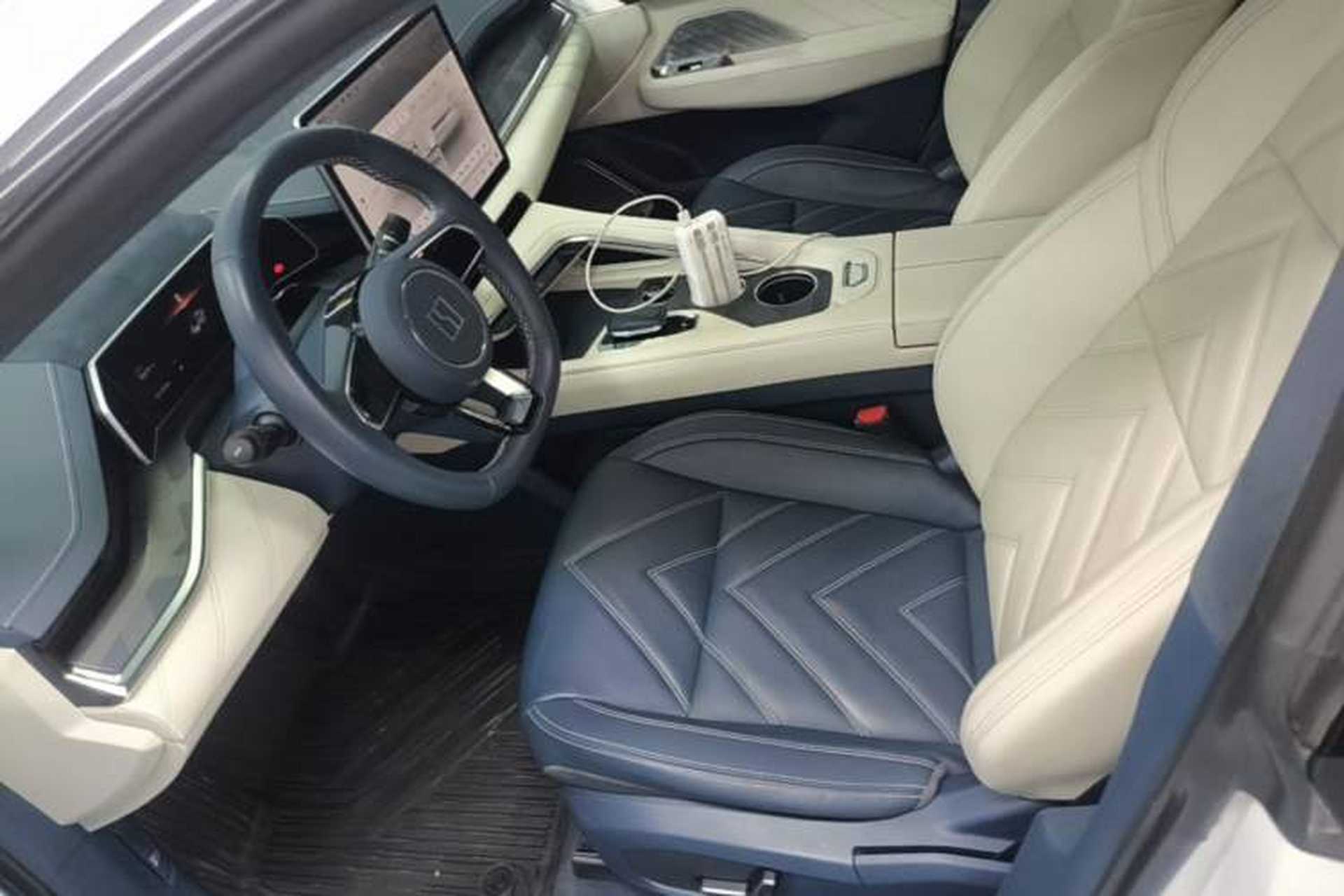 Used Zeekr 001 2021 Ultra-Long Range Single-Motor WE Edition Left Front Seat
