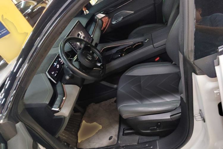 Used Zeekr 001 2021 Long-Range Dual-Motor WE Edition Left Front Seat