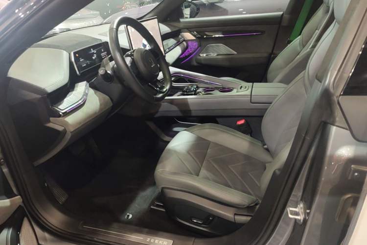 Used Zeekr 001 2021 Ultra-Long Range Single-Motor WE Edition Left Front Seat