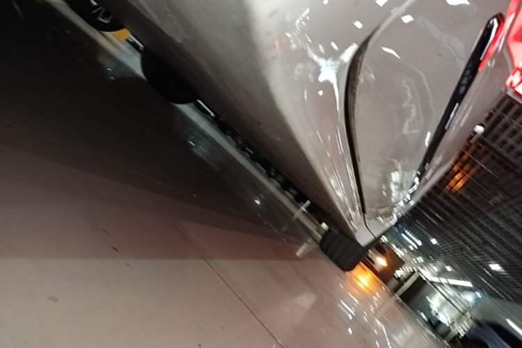 Used Zeekr 001 2021 Long-Range Dual-Motor WE Edition Left Side Sill