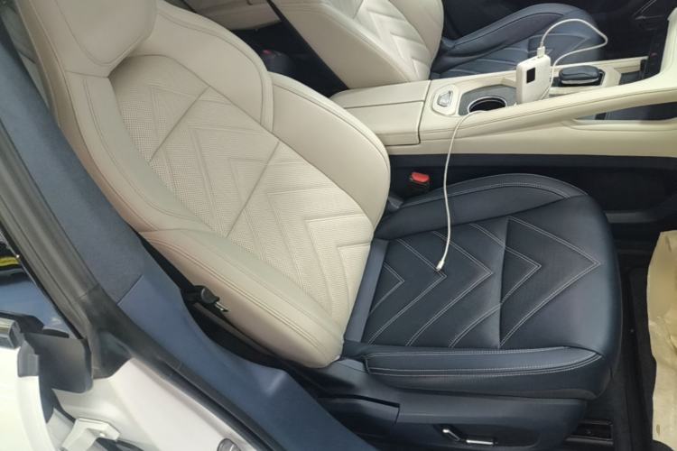 Used Zeekr 001 2021 Ultra-Long Range Single-Motor WE Edition Right Front Seat