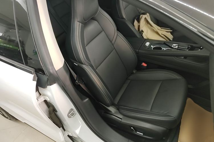 Used Zeekr 001 2021 Long-Range Dual-Motor WE Edition Right Front Seat