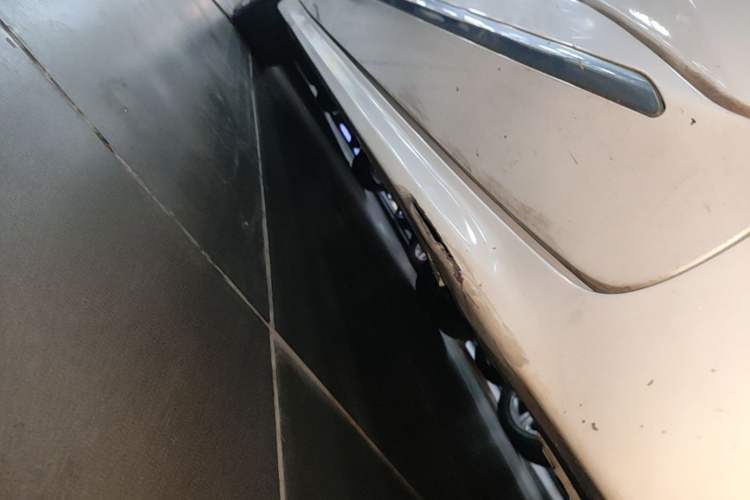 Used Zeekr 001 2021 Ultra-Long Range Single-Motor WE Edition Right Side Sill