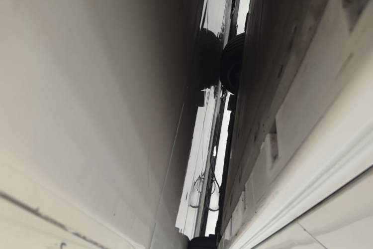 Used Zeekr 001 2021 Ultra-Long Range Single-Motor WE Edition Right Side Sill