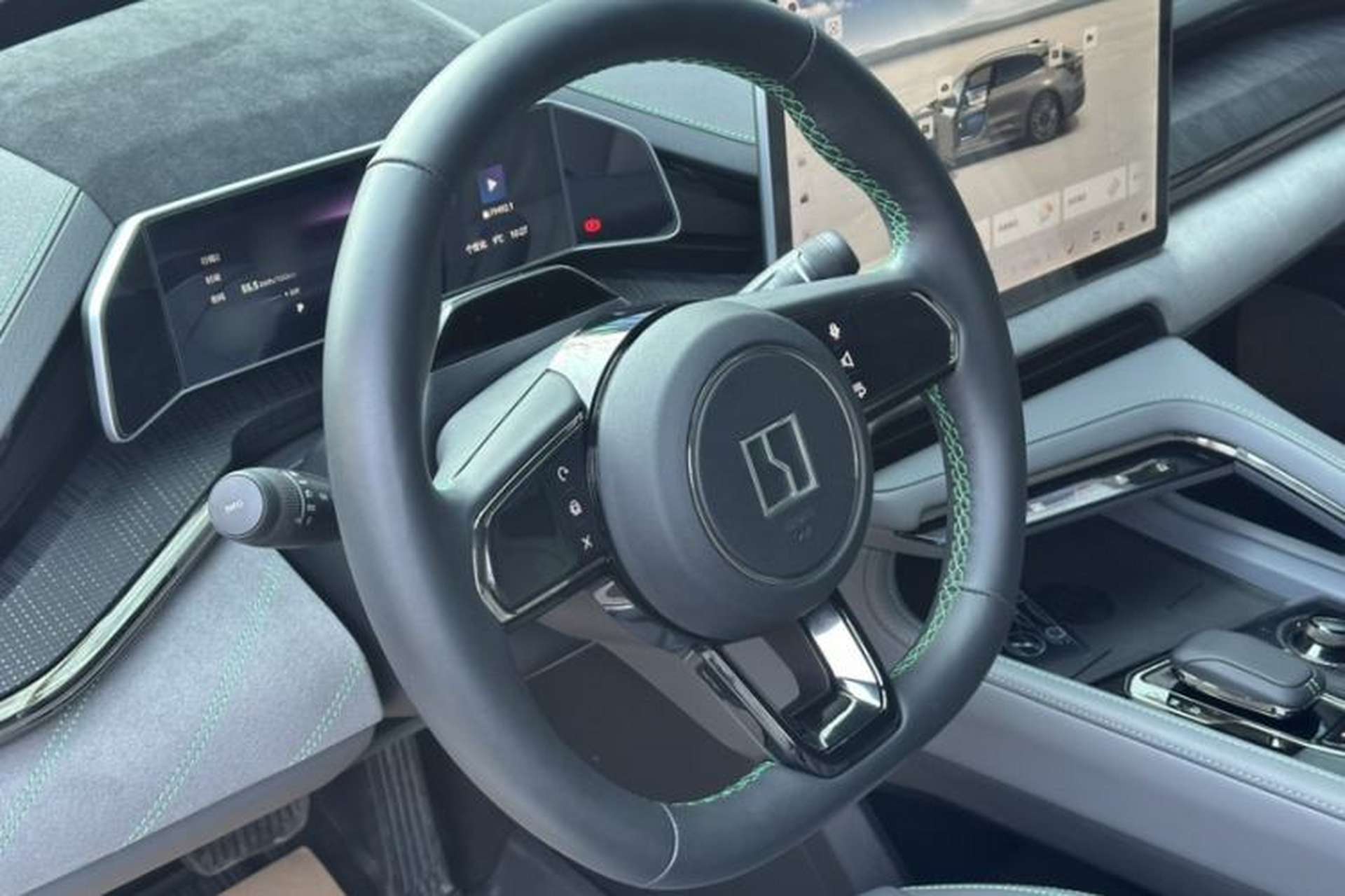 Used Zeekr 001 2021 Long-Range Dual-Motor WE Edition Steering Wheel