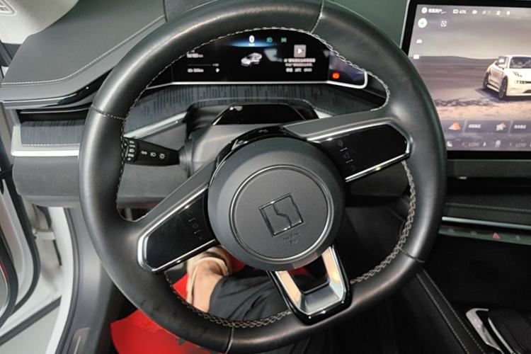Used Zeekr 001 2021 Long-Range Dual-Motor WE Edition Steering Wheel