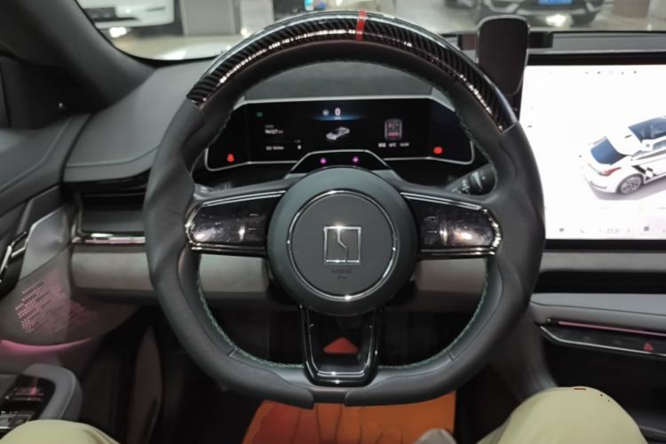 Used Zeekr 001 2021 Ultra-Long Range Dual-Motor YOU Version Steering Wheel