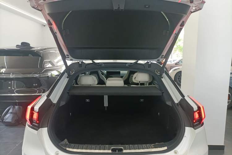 Used Zeekr 001 2021 Ultra-Long Range Dual-Motor YOU Version Trunk