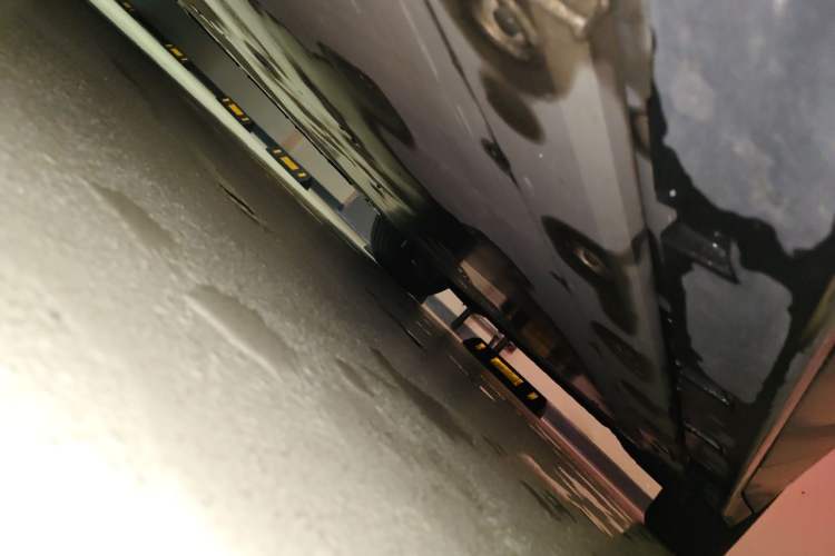 Used Zeekr 001 2022 Ultra-Long Range Dual-Motor ME Version Chassis Front Left