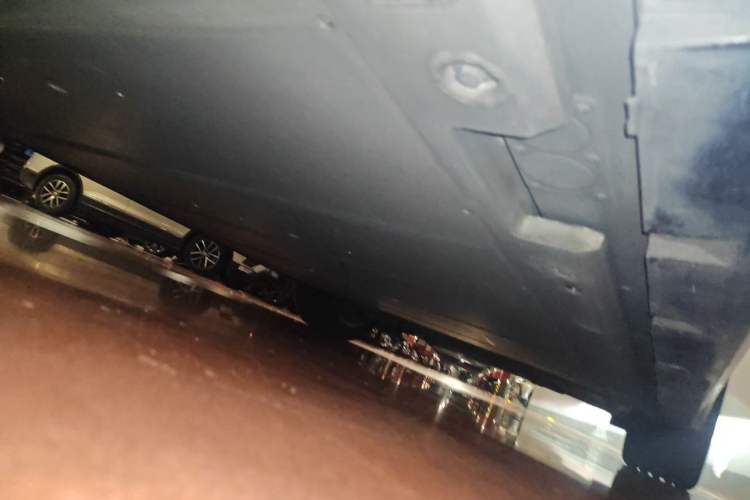 Used Zeekr 001 2022 Long-Range Dual-Motor WE Edition Chassis Rear Right