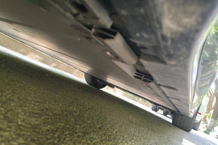 Used Zeekr 001 2022 Long-Range Dual-Motor WE Edition Chassis Rear Right