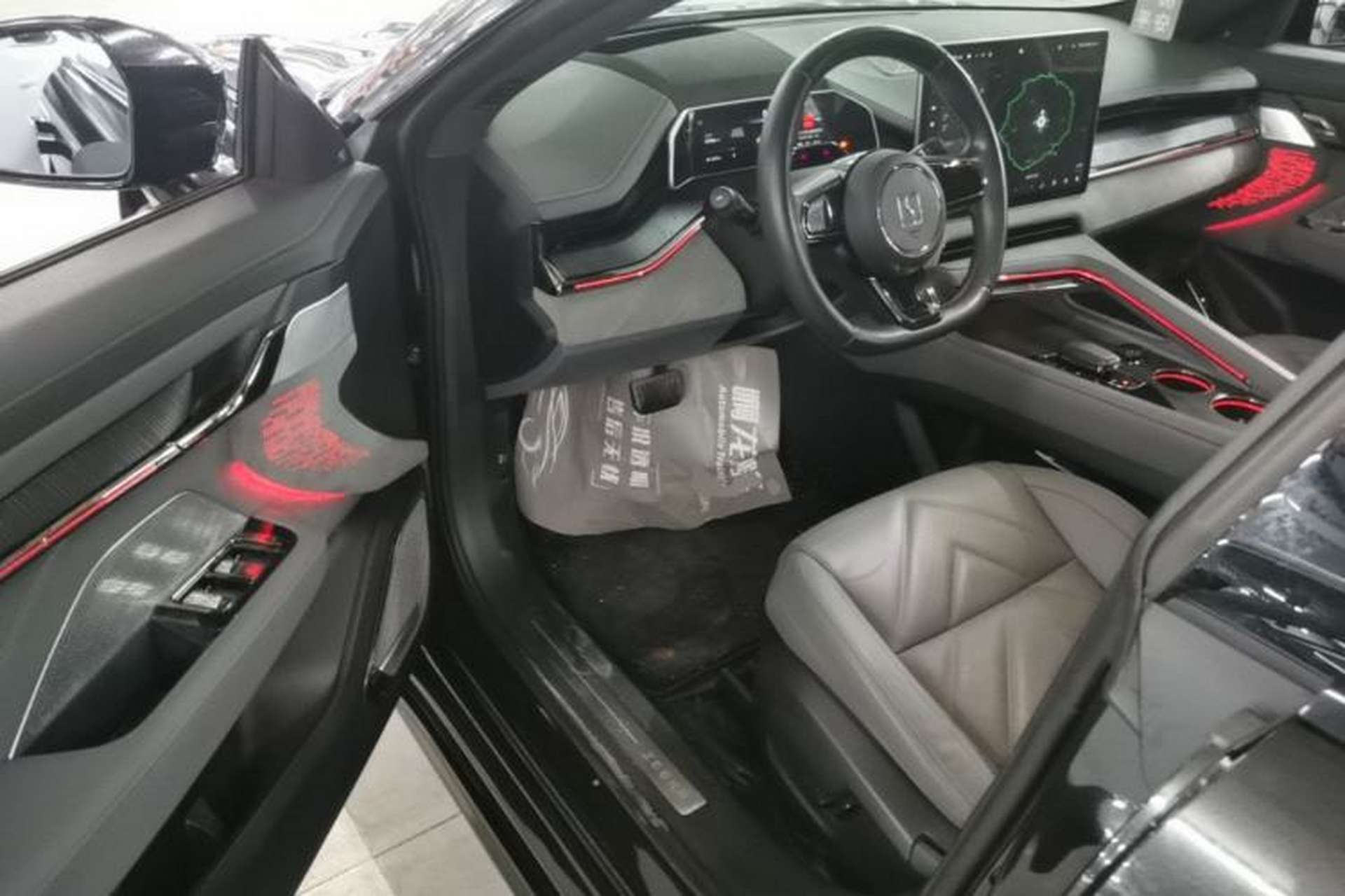 Used Zeekr 001 2022 Ultra-Long Range Dual-Motor ME Version Driver Seat