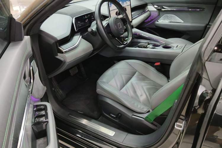 Used Zeekr 001 2022 Long-Range Dual-Motor WE Edition Driver Seat
