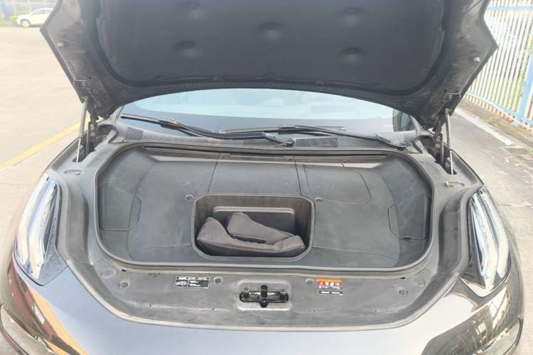 Used Zeekr 001 2022 Ultra-Long Range Dual-Motor YOU Version Engine Bay