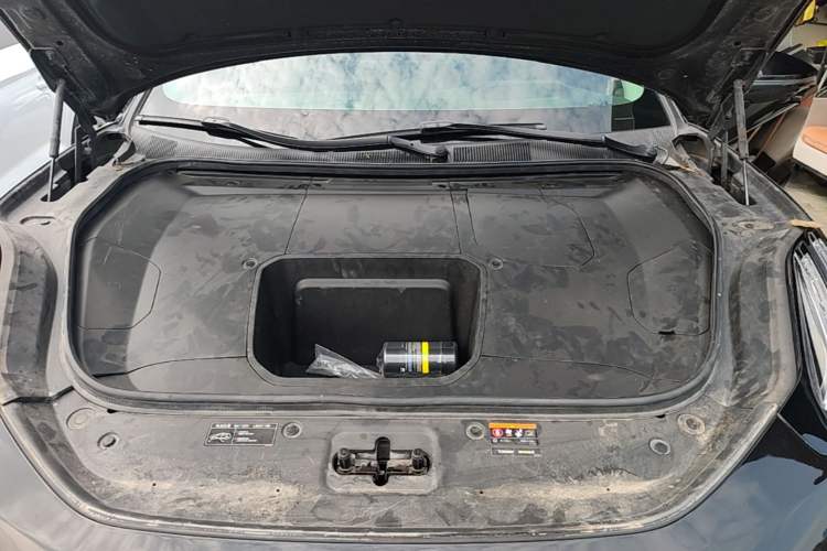 Used Zeekr 001 2022 Long-Range Dual-Motor WE Edition Engine Bay