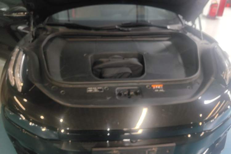 Used Zeekr 001 2022 Ultra-Long Range Dual-Motor YOU Version Engine Bay