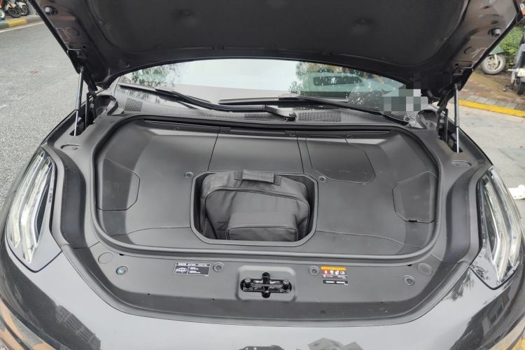 Used Zeekr 001 2022 Ultra-Long Range Dual-Motor YOU Version Engine Bay