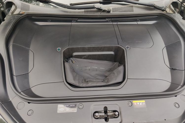 Used Zeekr 001 2022 Ultra-Long Range Single-Motor WE Version Engine Bay