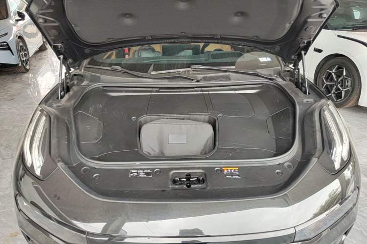 Used Zeekr 001 2022 Long-Range Dual-Motor WE Edition Engine Bay