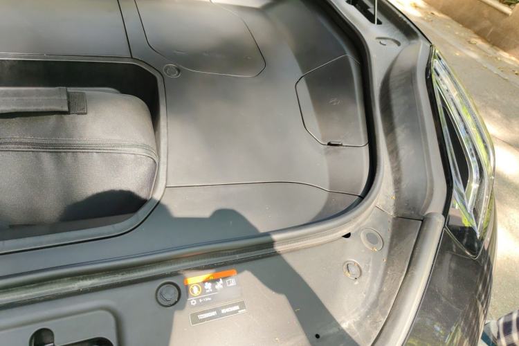 Used Zeekr 001 2022 Long-Range Dual-Motor WE Edition Engine Bay Left