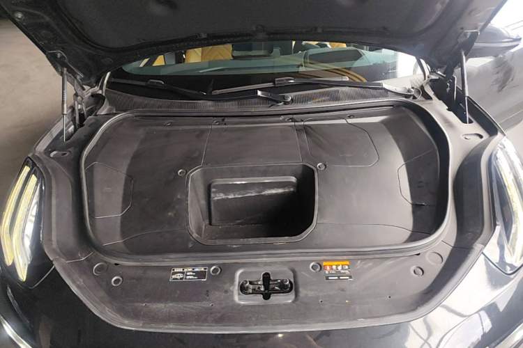 Used Zeekr 001 2022 Ultra-Long Range Dual-Motor YOU Version Engine Bay