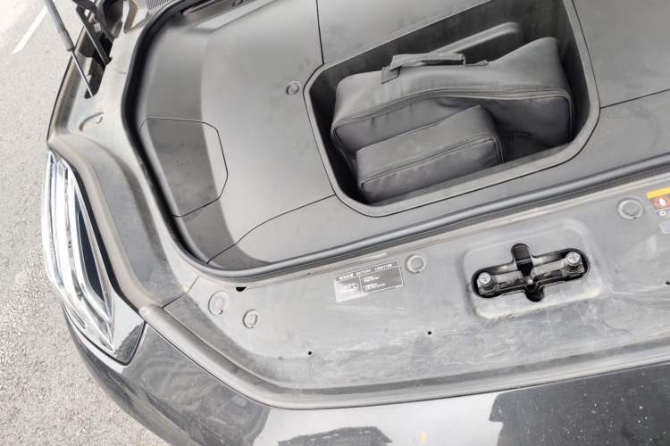 Used Zeekr 001 2022 Long-Range Dual-Motor WE Edition Engine Bay Right
