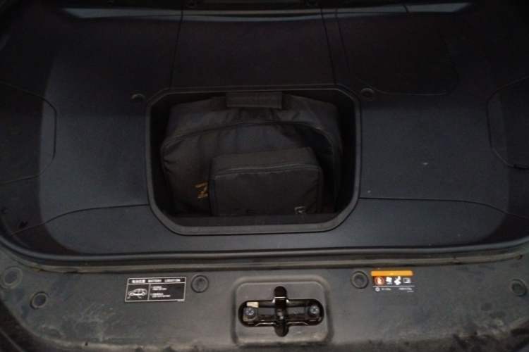 Used Zeekr 001 2022 Ultra-Long Range Single-Motor WE Version Engine Bay